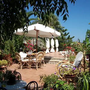  Apartment Holidaysora Taormina - Il Giardino Di Graziella
